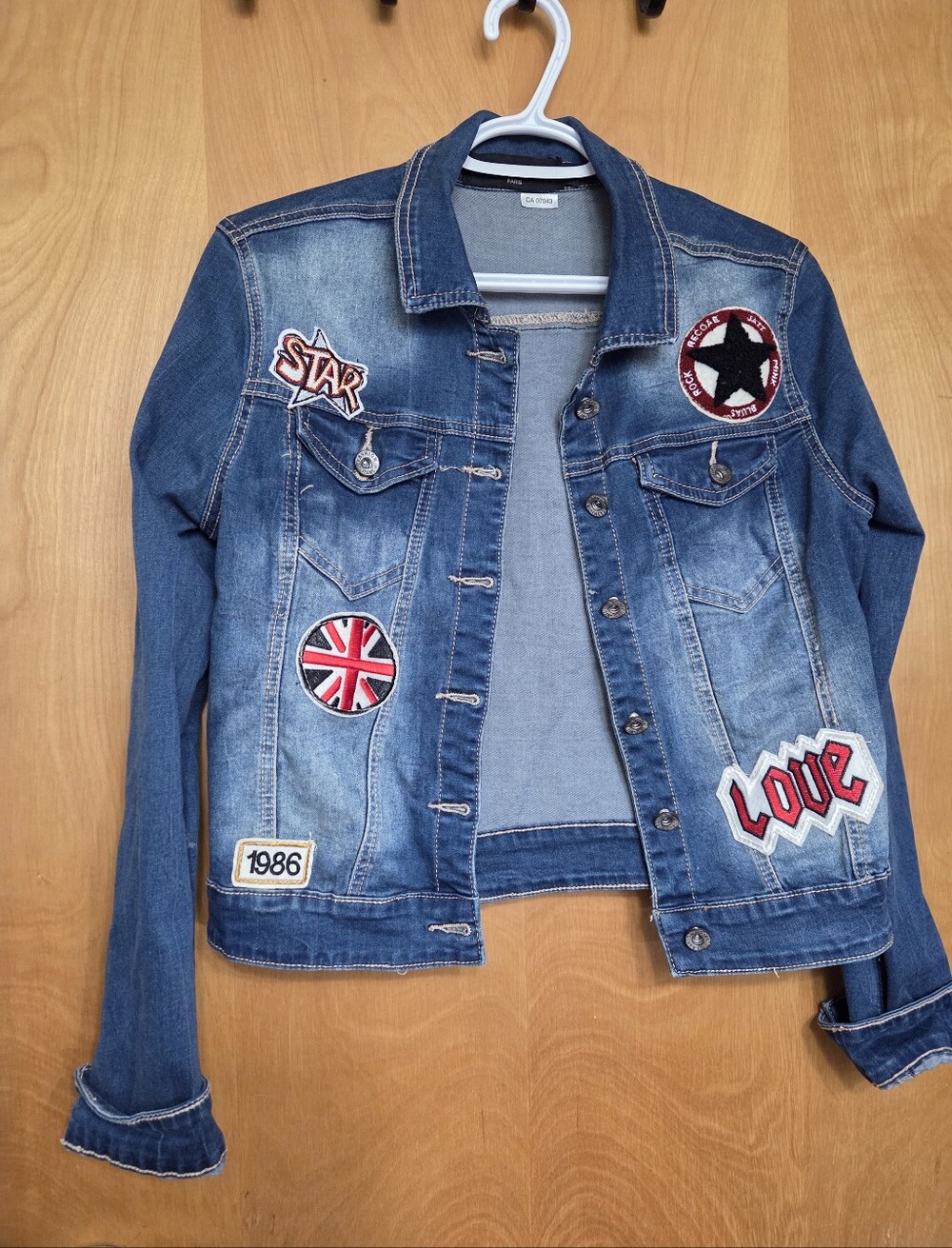 Womens Sweewe Jean Jacket W/ Pop Culture Patches Sz L